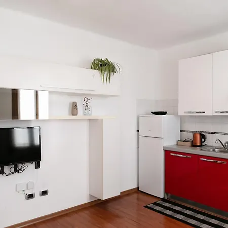 Lucky Flower - 10 Min Bus To Venice, Free Parking *